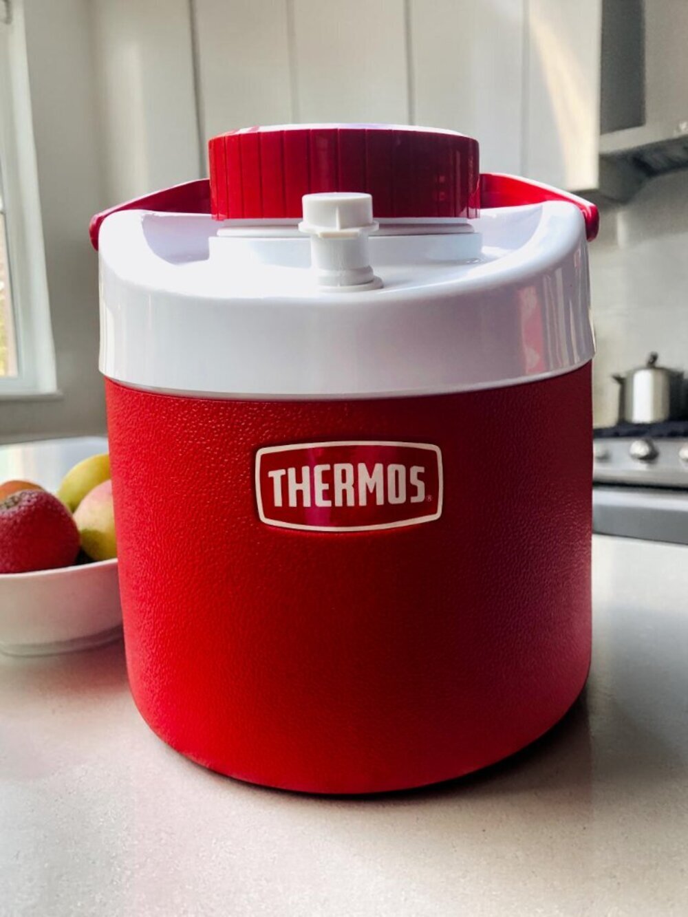 Thermos Cooler Jug 4L NIB Vintage 1970s Red Model 7904 Picnic New in Box Canada